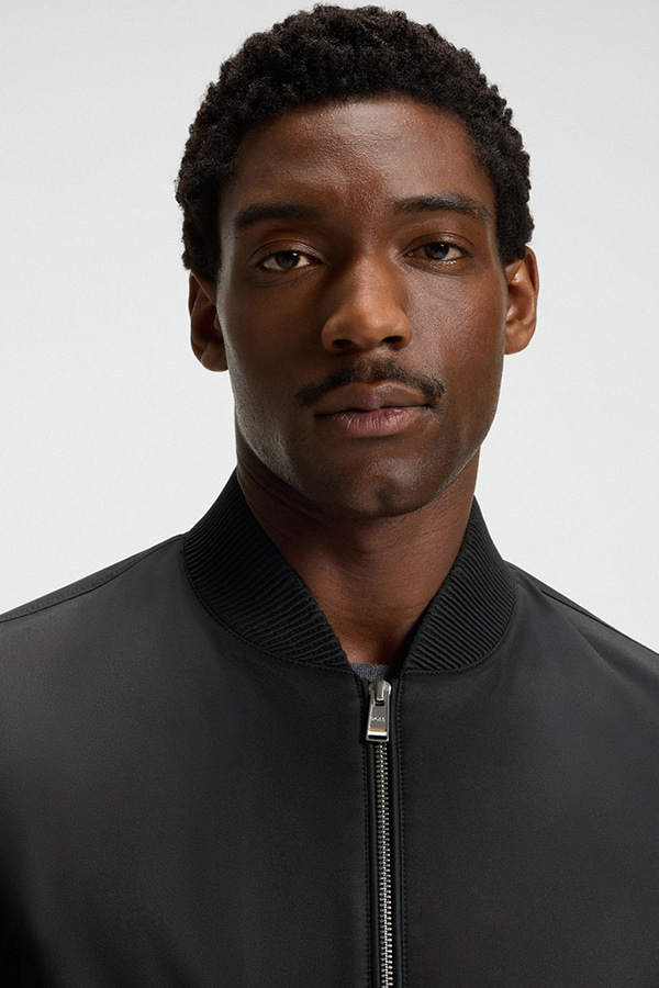 ΜΠΟΥΦΑΝ BOSS - 001 ΜΑΥΡΟ